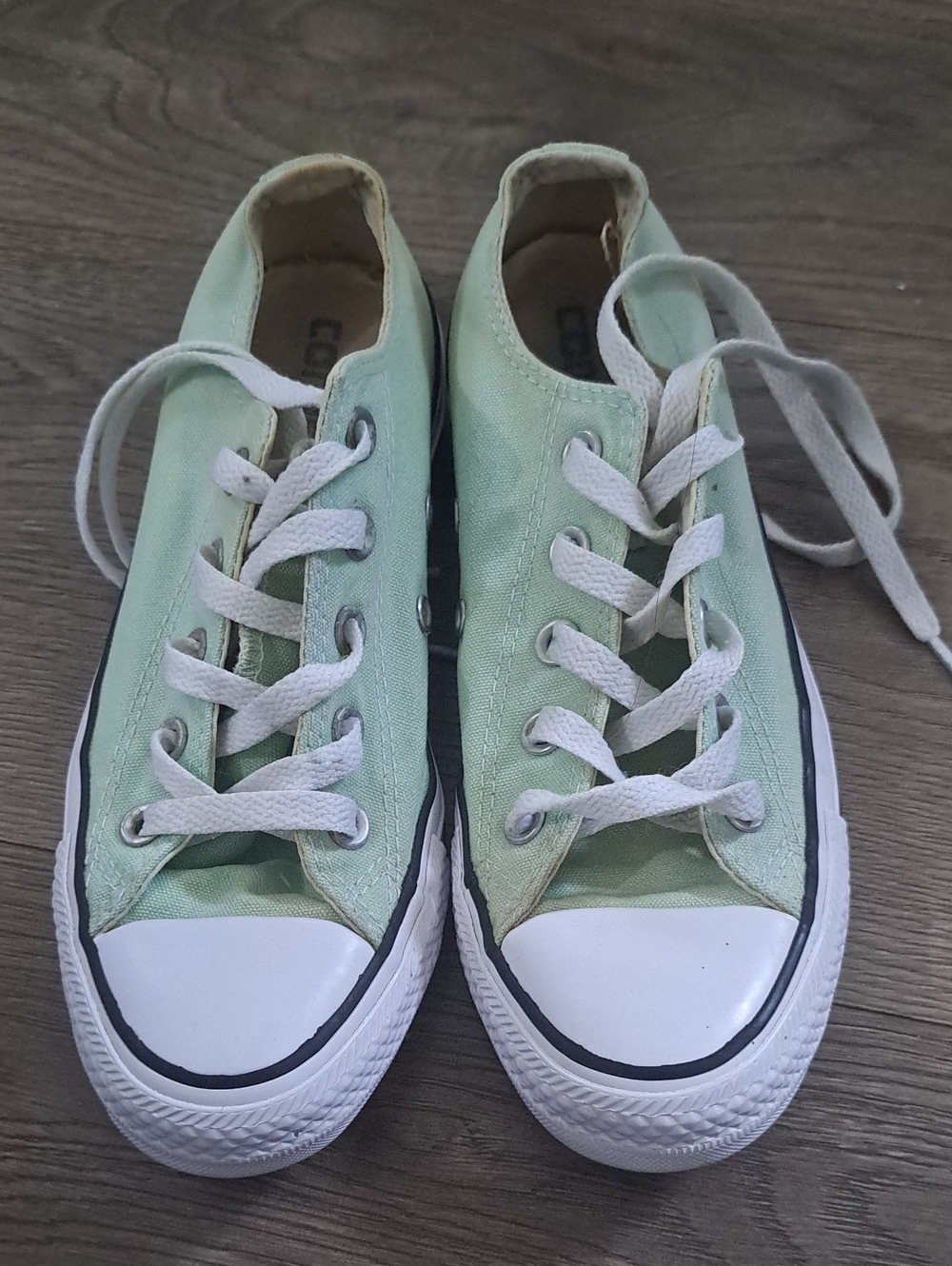 Converse Womens Low-Top Sneakers in Mint Green and White